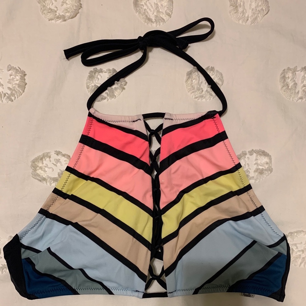 VS Pink swimsuit top